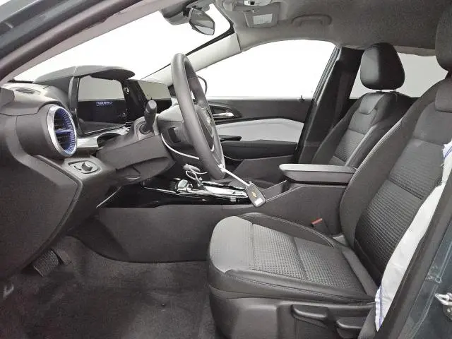 2025 CHEVROLET TRAX 1LT  