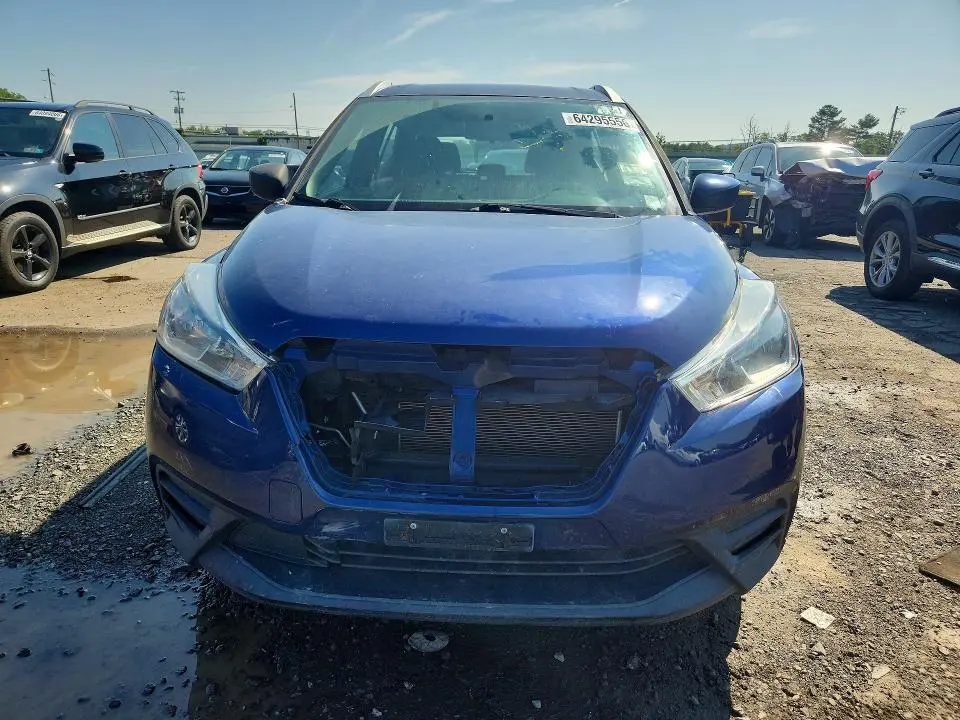 2018 NISSAN KICKS SV  