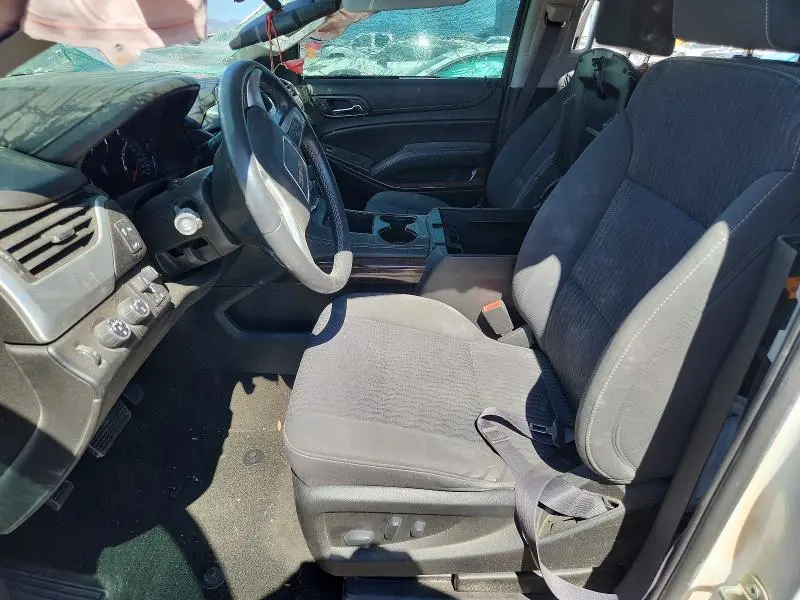 2017 GMC YUKON XL K1500 SLE  