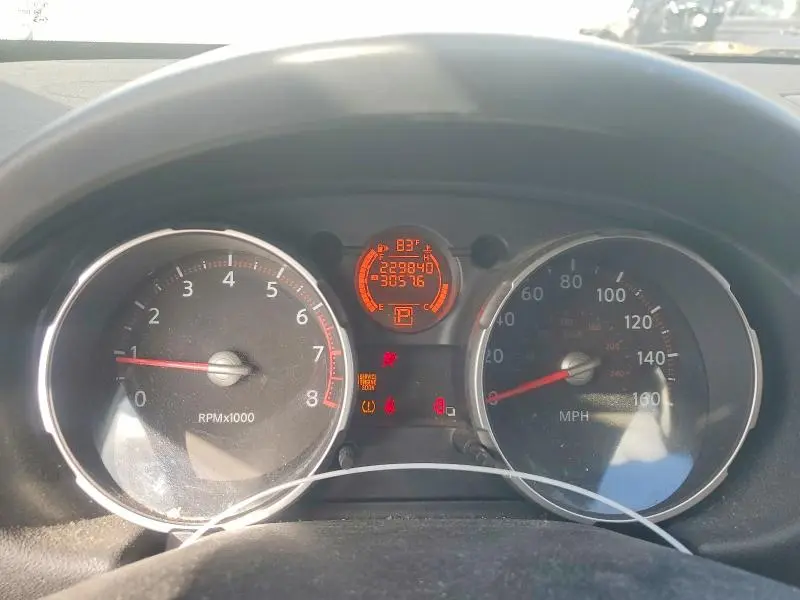 2010 NISSAN ROGUE SL  
