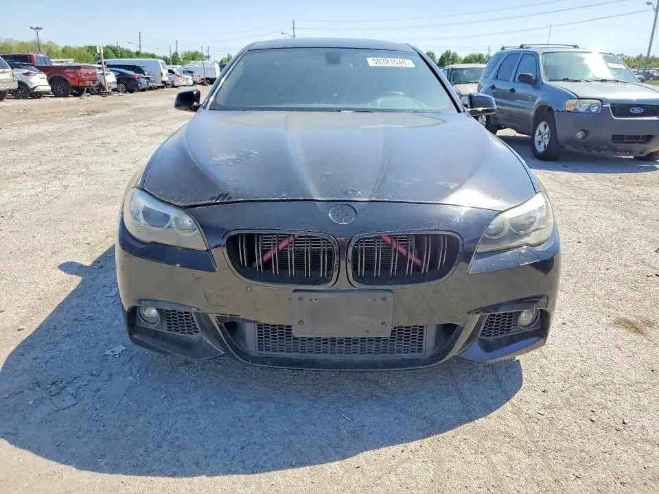 2013 BMW 550 XI  
