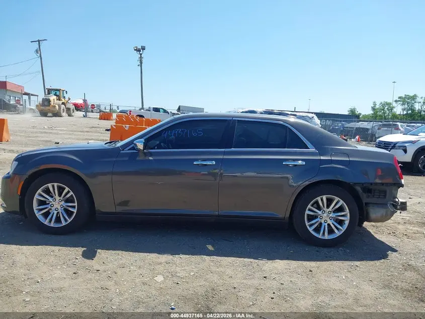 2016 CHRYSLER 300C  