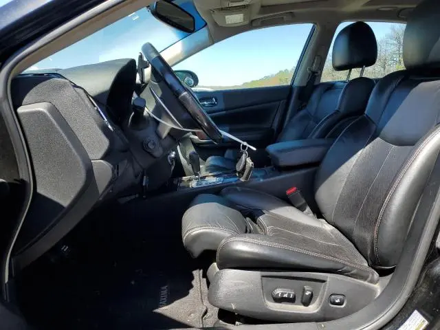 2010 NISSAN MAXIMA S  