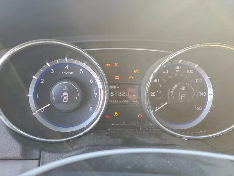 2011 HYUNDAI SONATA SE  