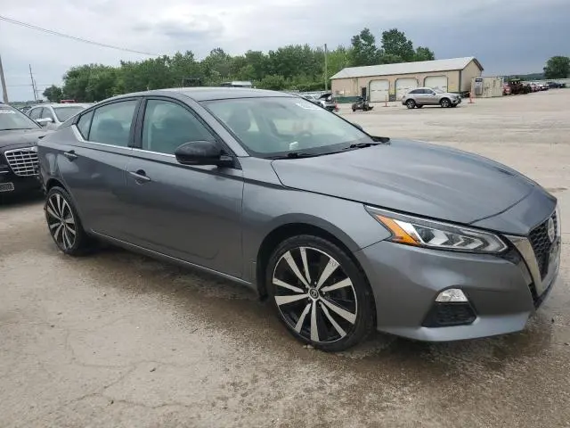 2019 NISSAN ALTIMA SR  