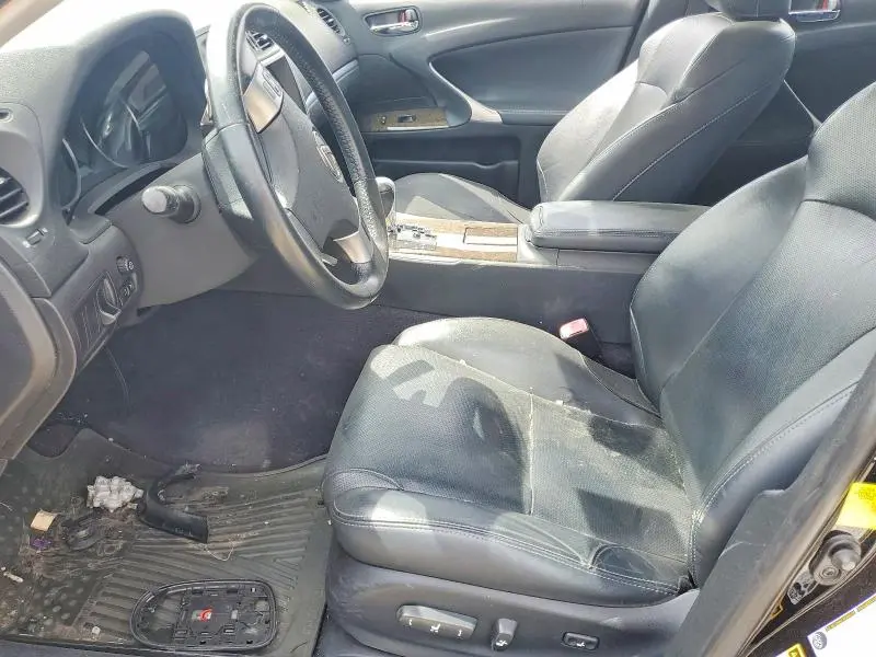2011 LEXUS IS 250  