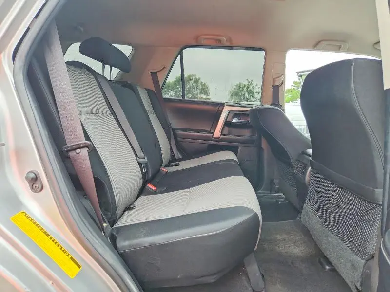 2015 TOYOTA 4RUNNER SR5  