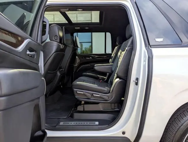 2022 CADILLAC ESCALADE ESV SPORT PLATINUM  