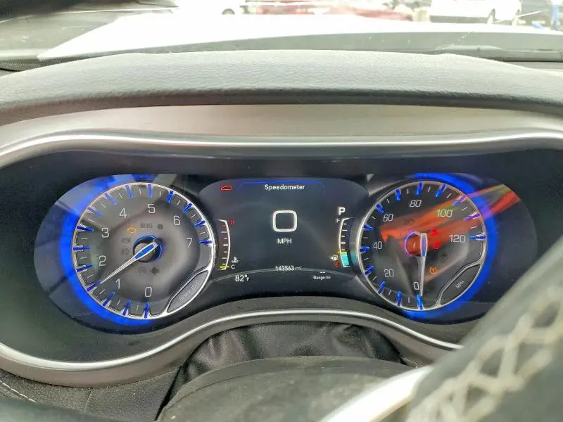 2021 CHRYSLER PACIFICA LIMITED  