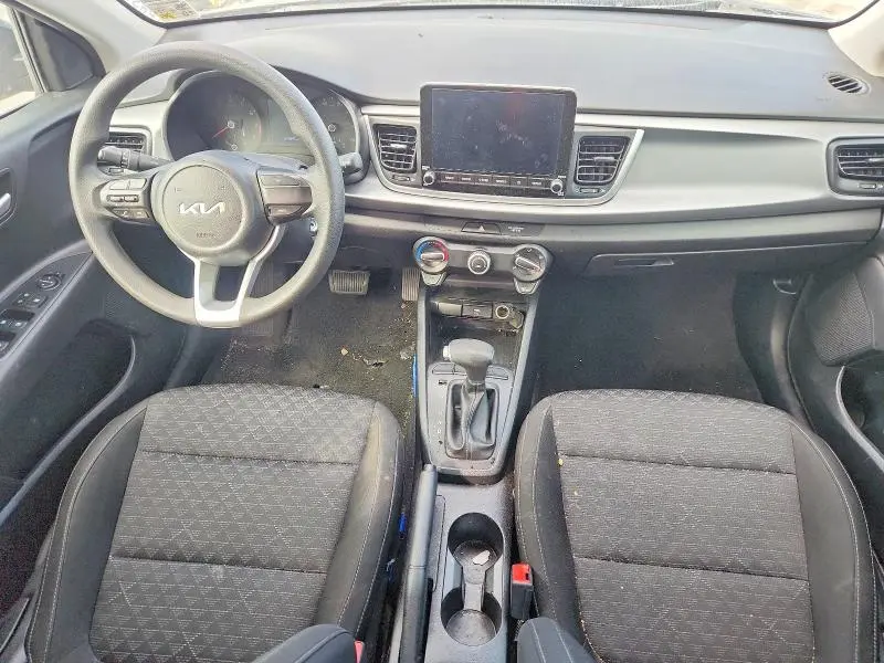 2023 KIA RIO LX  