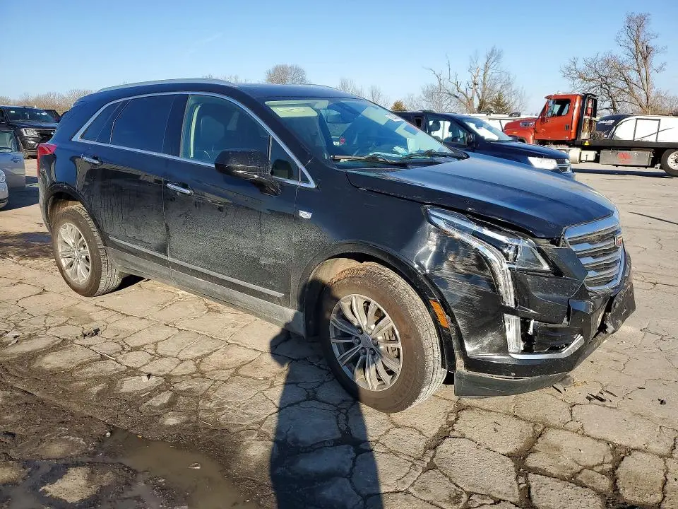 2017 CADILLAC XT5 LUXURY  