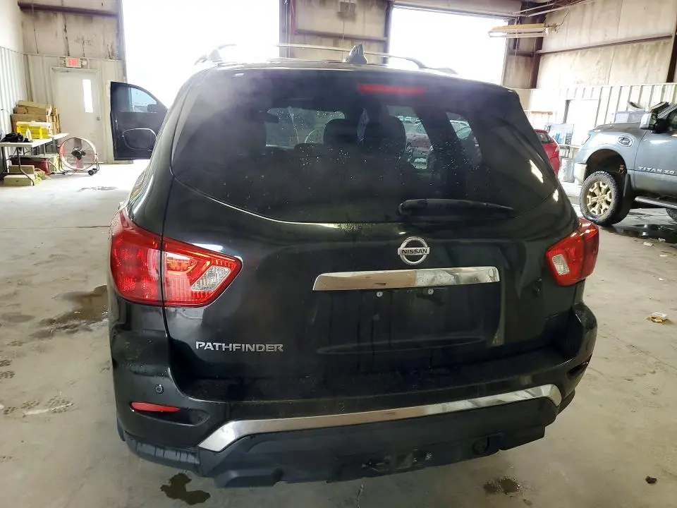 2019 NISSAN PATHFINDER S  