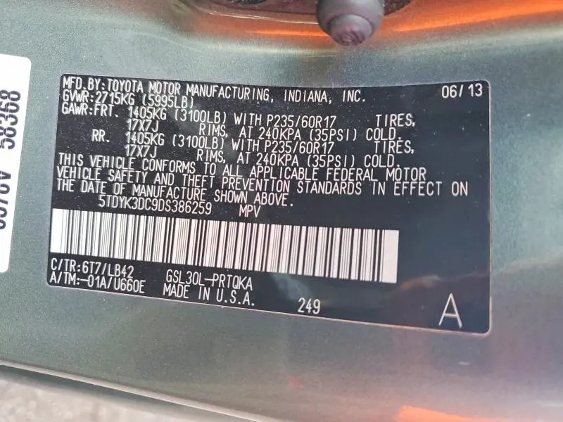 2013 TOYOTA SIENNA XLE 8-PASSENGER  