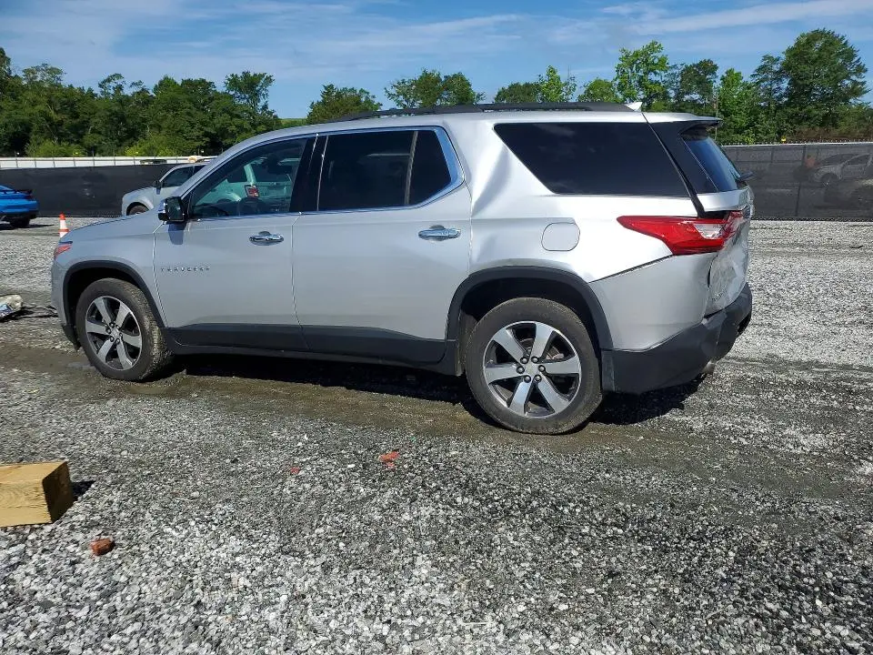 2020 CHEVROLET TRAVERSE LT  
