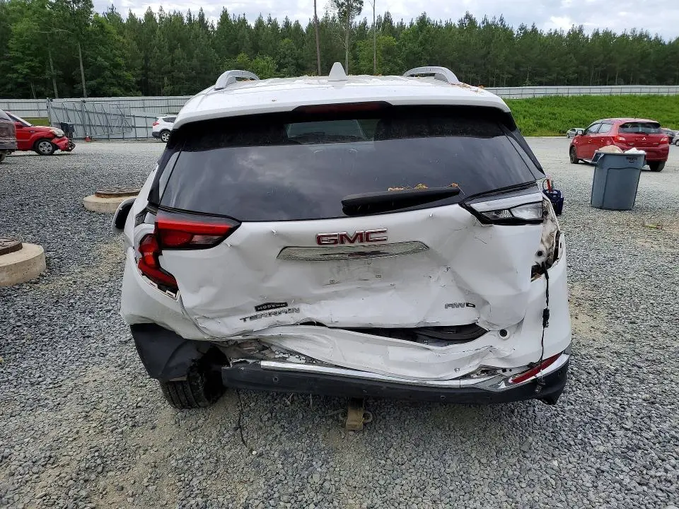 2020 GMC TERRAIN SLT  