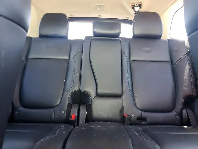2020 MITSUBISHI OUTLANDER SE  