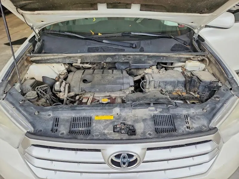 2012 TOYOTA HIGHLANDER BASE  