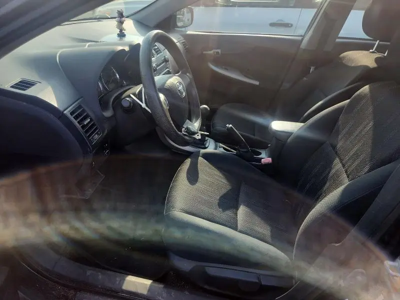 2011 TOYOTA COROLLA S  