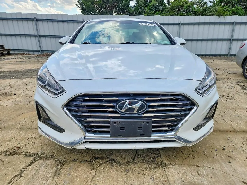2019 HYUNDAI SONATA SE  