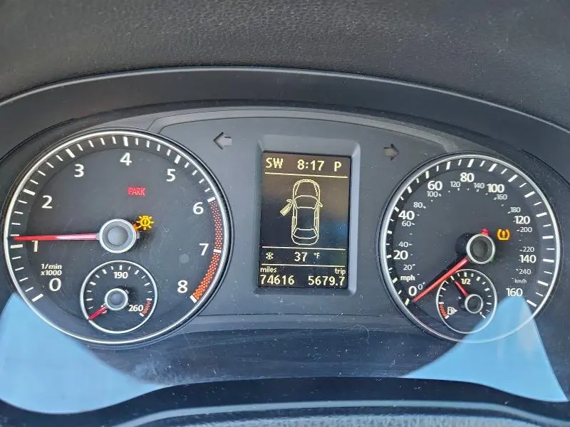 2012 VOLKSWAGEN PASSAT SE  