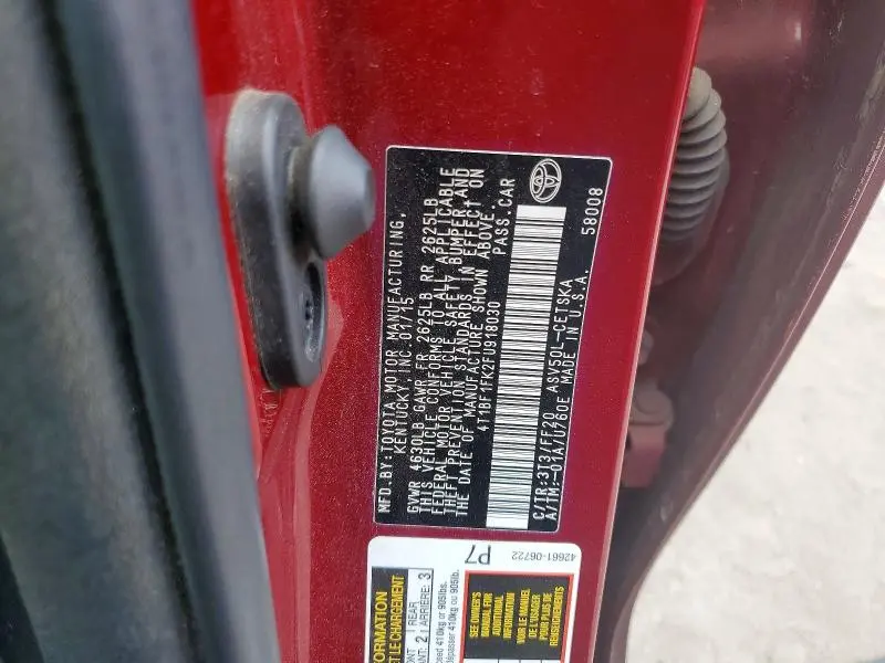2015 TOYOTA CAMRY SE  