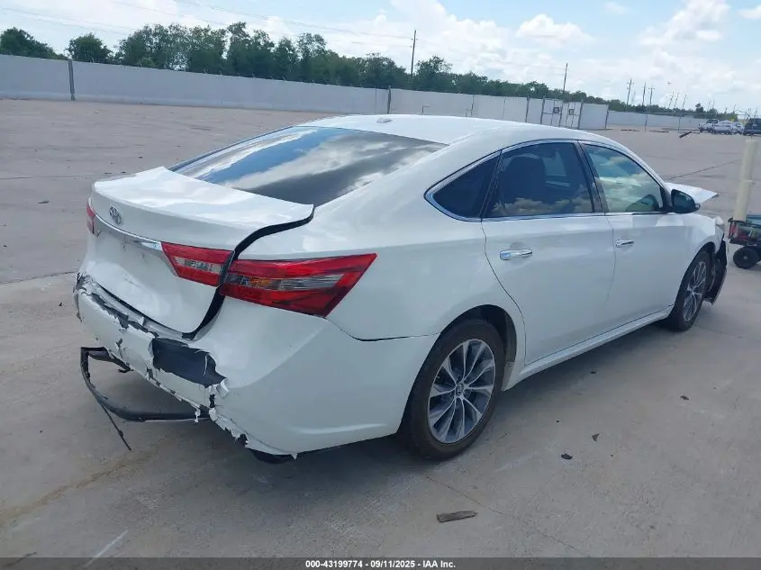 2016 TOYOTA AVALON XLE