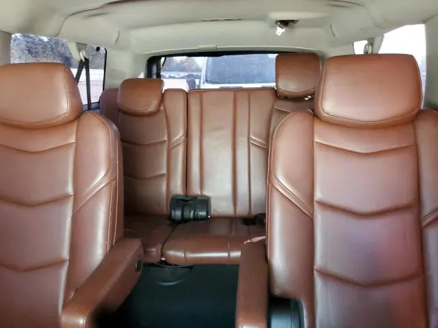 2019 CADILLAC ESCALADE ESV LUXURY  