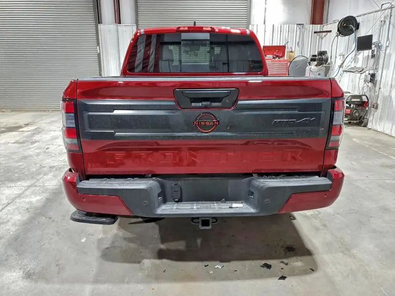 2025 NISSAN FRONTIER S  