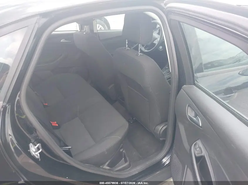 2018 FORD FOCUS SE