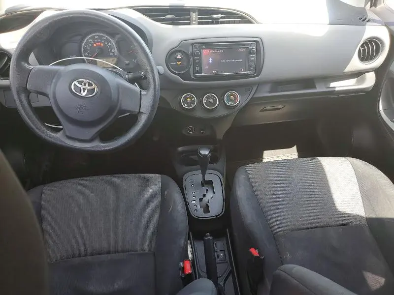 2015 TOYOTA YARIS 5-DOOR L  