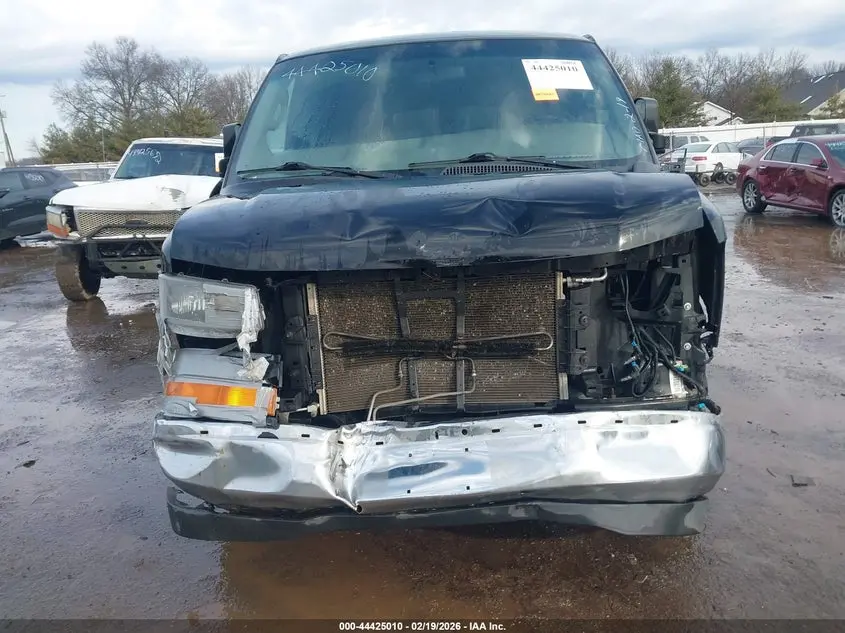 2017 GMC SAVANA 2500 WORK VAN