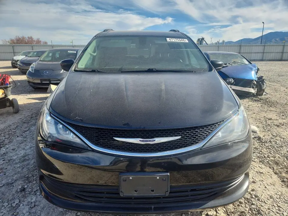 2020 CHRYSLER VOYAGER LXI  