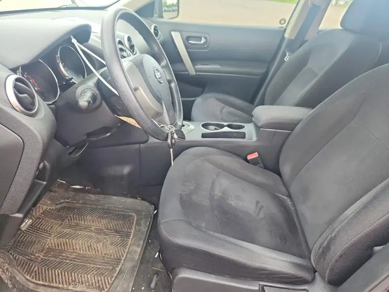 2010 NISSAN ROGUE SL  