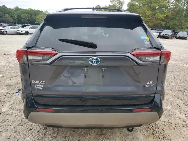 2022 TOYOTA RAV4 SE