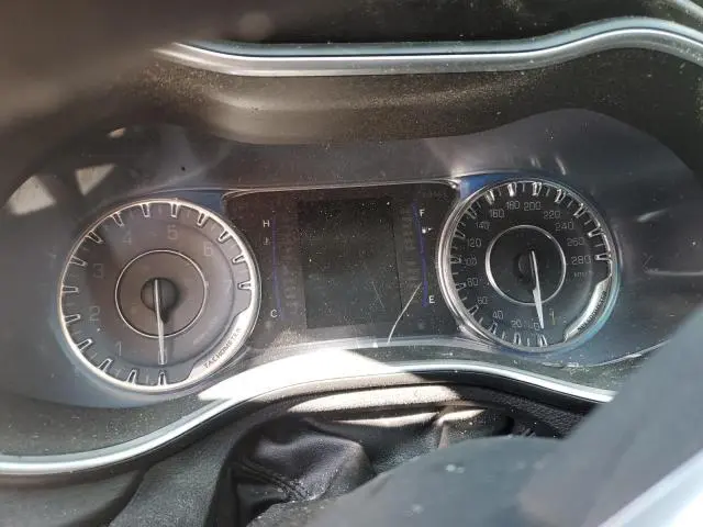 2016 CHRYSLER 200 LX  