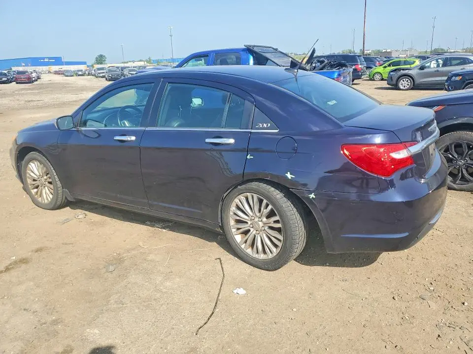 2011 CHRYSLER 200 LIMITED  