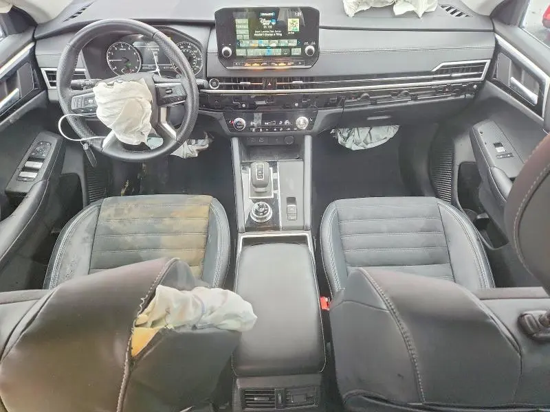 2022 MITSUBISHI OUTLANDER SE  