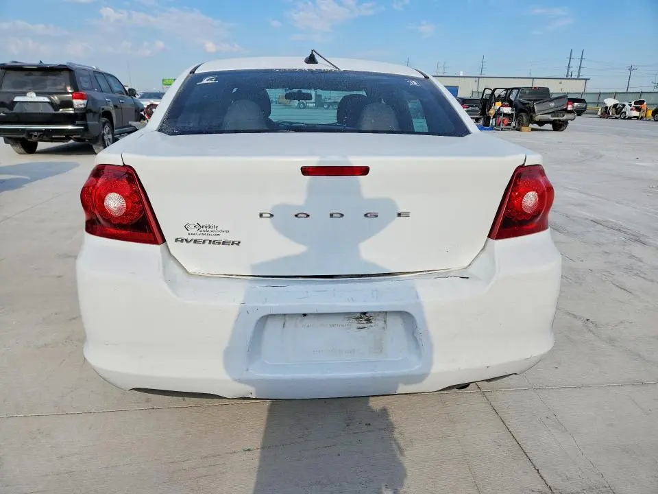 2012 DODGE AVENGER SE  