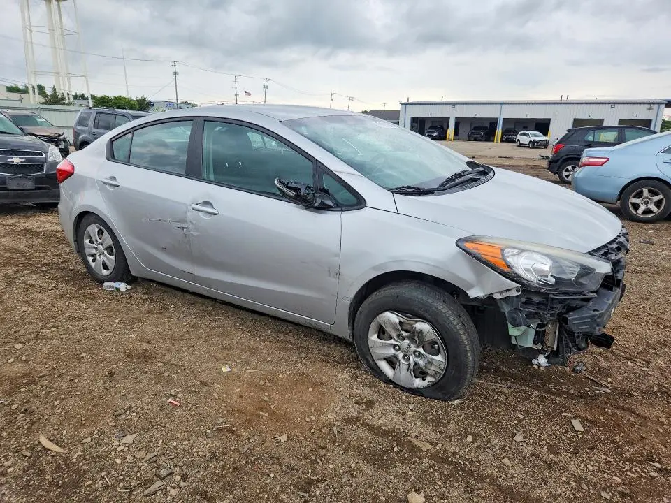 2016 KIA FORTE LX  