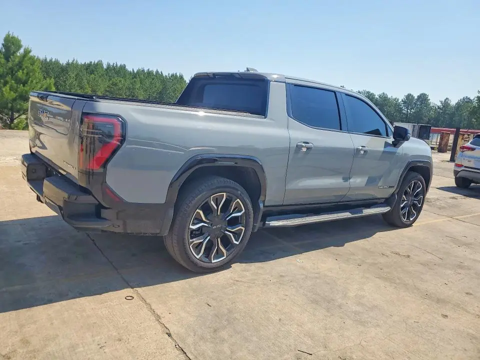 2024 GMC SIERRA DENALI  
