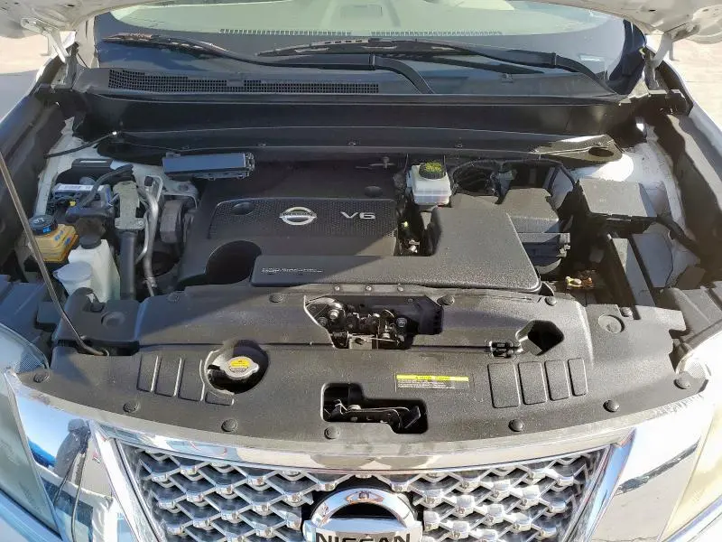 2014 NISSAN PATHFINDER S  