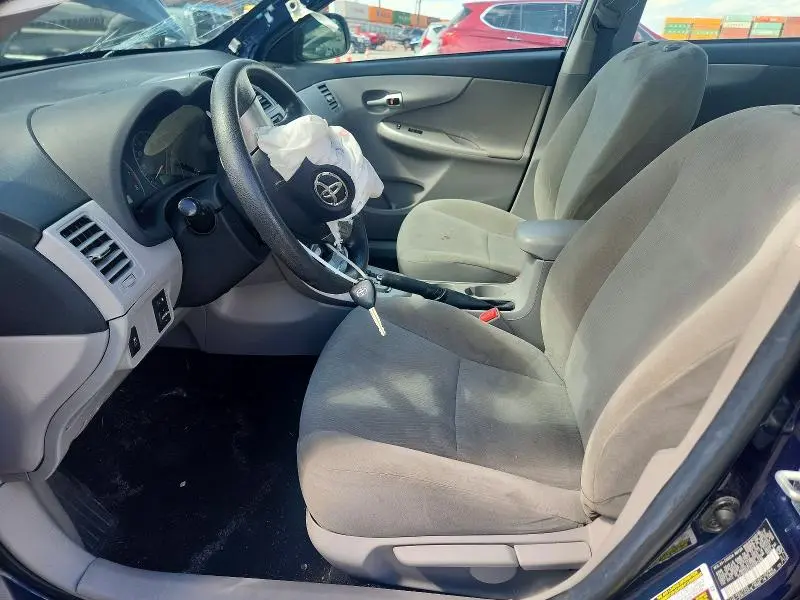 2012 TOYOTA COROLLA LE  