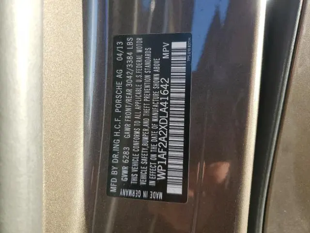 2013 PORSCHE CAYENNE   