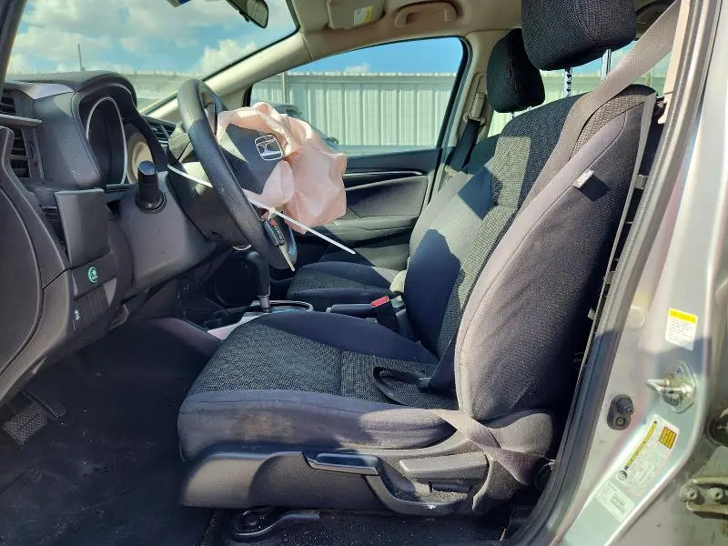 2016 HONDA FIT LX  