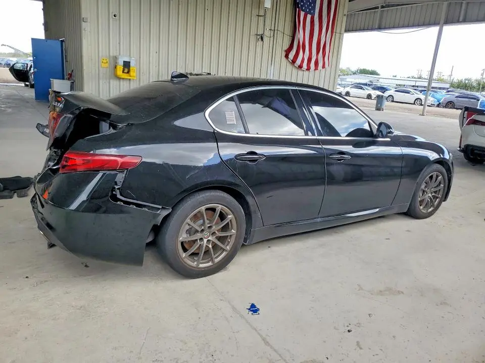 2018 ALFA ROMEO GIULIA   