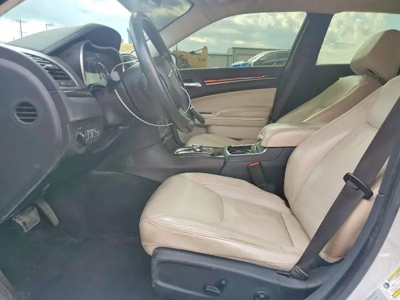 2015 CHRYSLER 300 LIMITED  