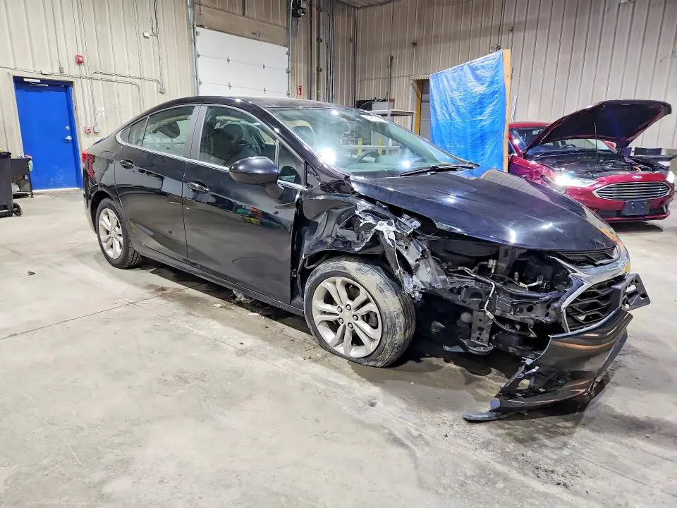 2019 CHEVROLET CRUZE LT  