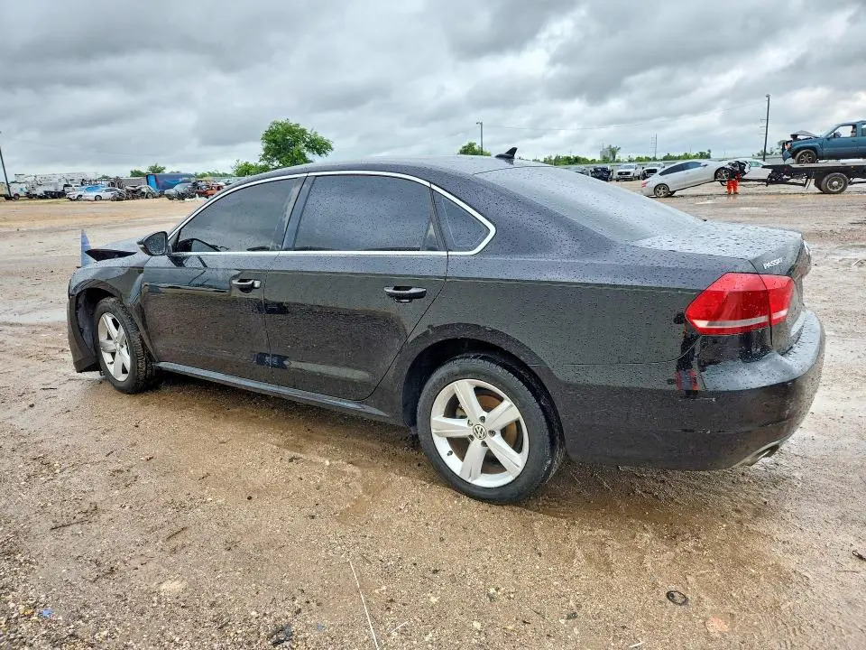2012 VOLKSWAGEN PASSAT SE  