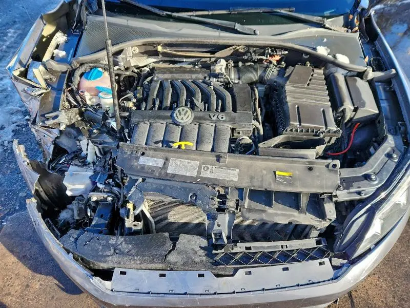 2015 VOLKSWAGEN PASSAT SEL  