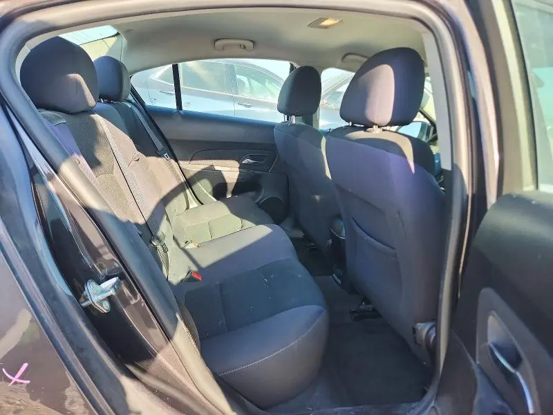 2015 CHEVROLET CRUZE LT  